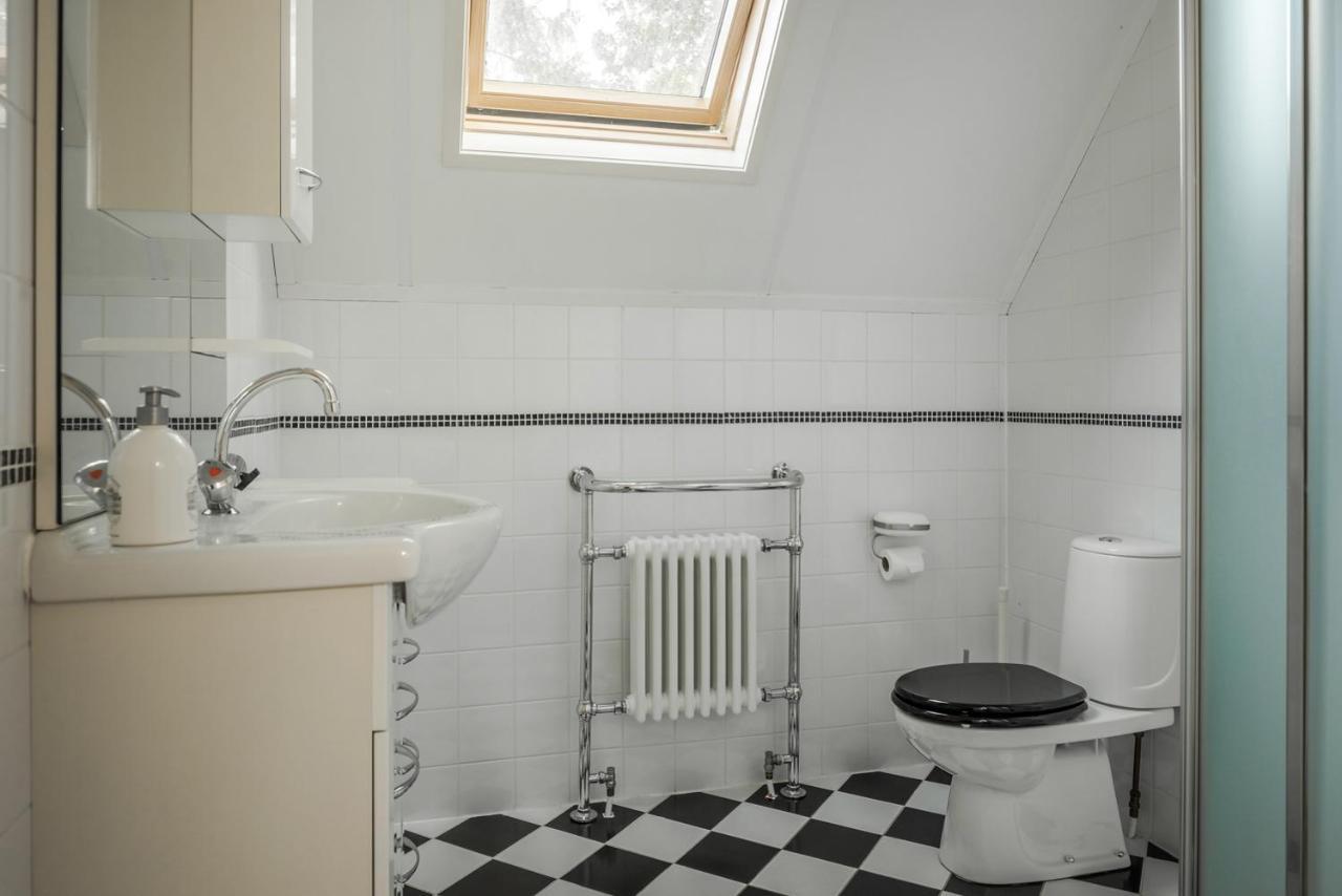Beautiful English Villa With Hottub Zuidwolde  Zewnętrze zdjęcie